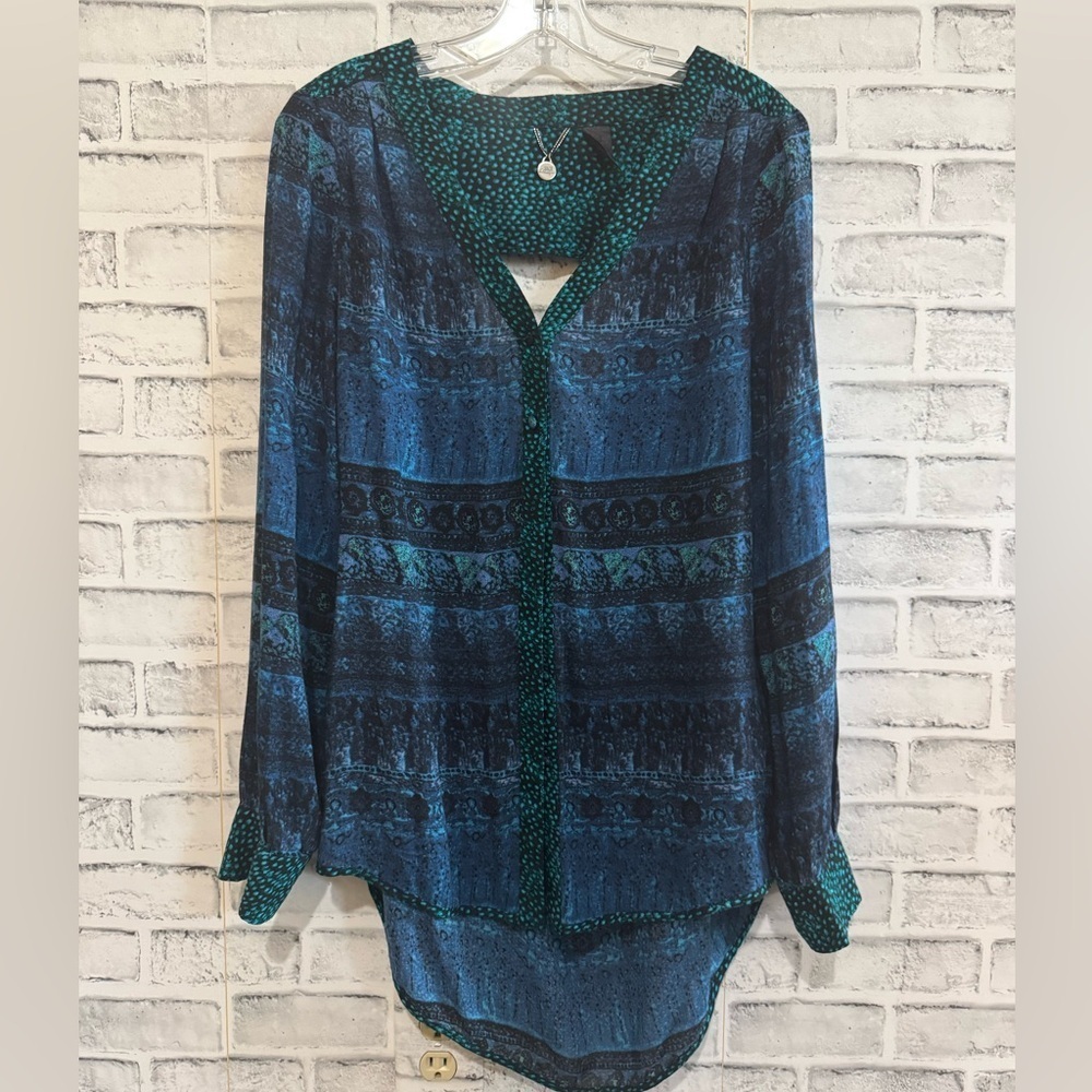 Women’s BKE back cut out boho tunic blouse top Medium